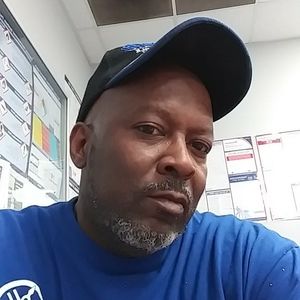 Meet your Posher, Gerald